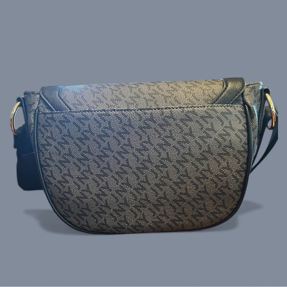 Jones New York Elegant Black and Gray Crossbody Bag, NEW - Picture 3 of 9
